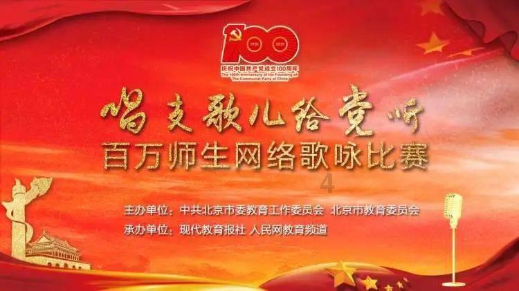 迷路的可爱男孩